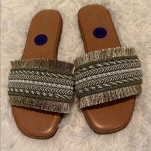 Aldo Slide Sandals 8.5 Green